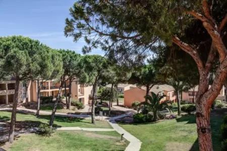 Studio 4P Vue Piscine St Raphael Valescure - Au Coeur Des Golfs Saint-Raphaël Екстериор снимка