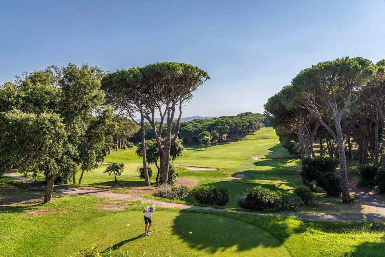 Studio 4P Vue Piscine St Raphael Valescure - Au Coeur Des Golfs Saint-Raphaël Екстериор снимка